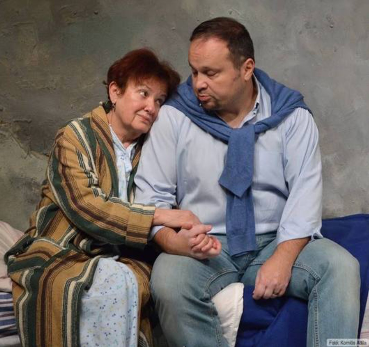 vari eva szent csalad kritika